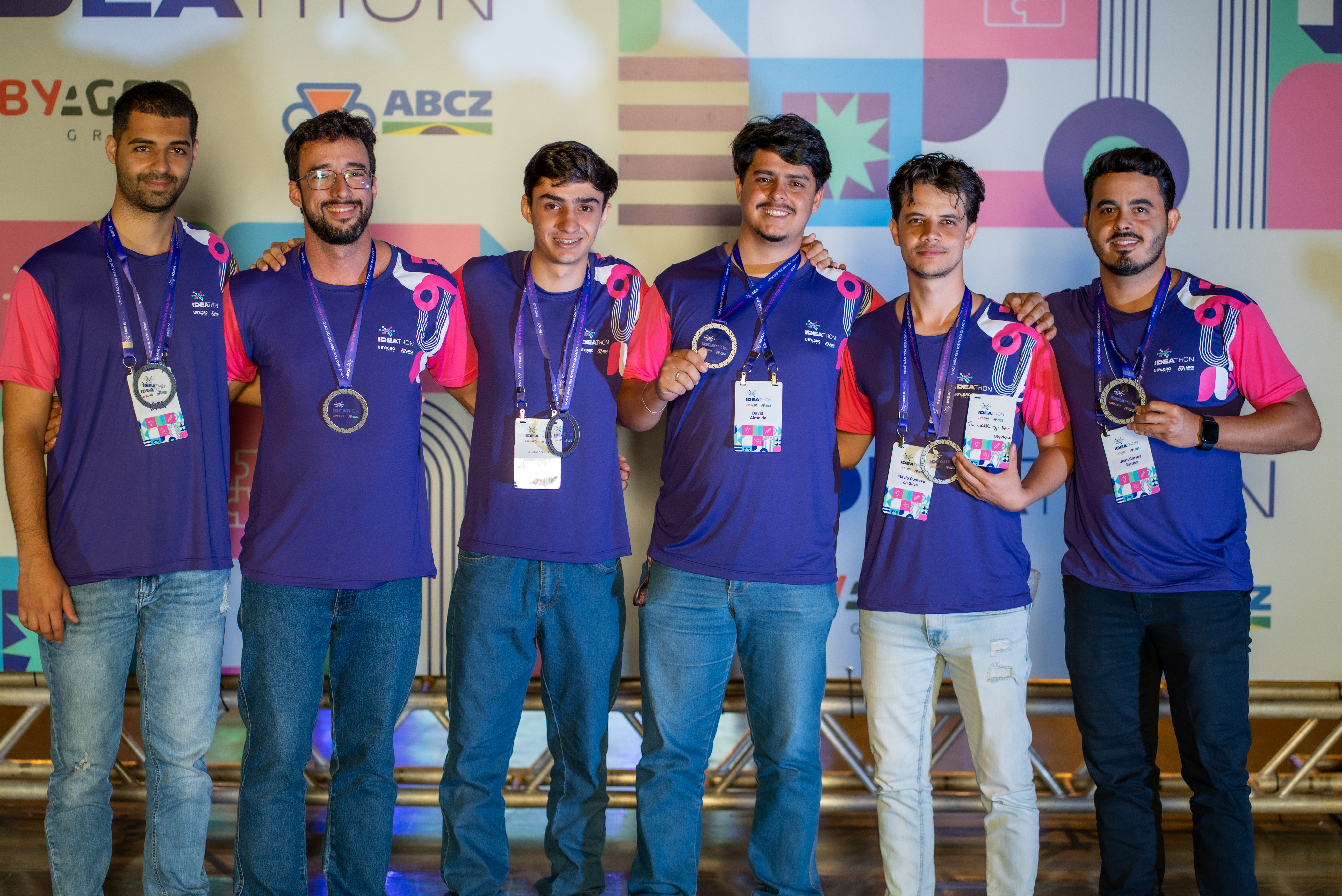 Equipe no Ideathon Ubyagro